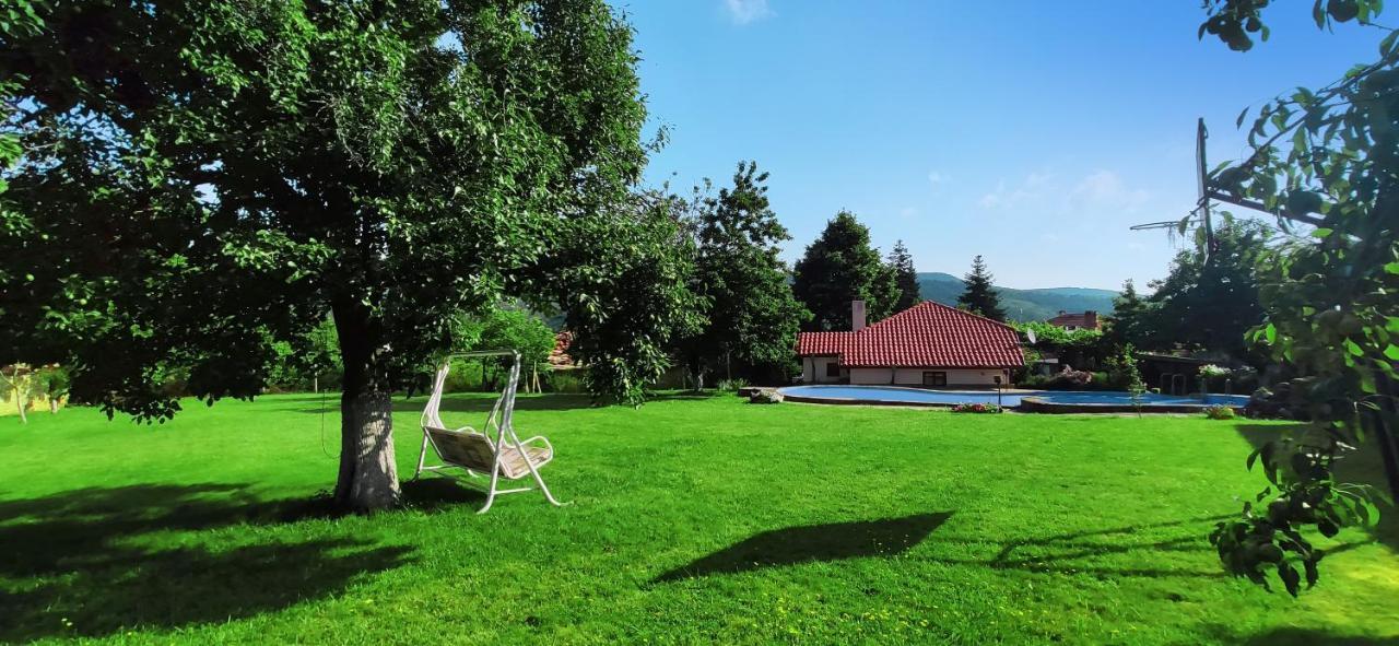 Хаджикольовата Къща Villa Medven Exterior photo